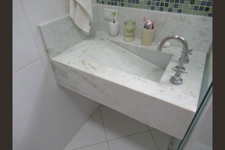 2_photo/94cf00f6af.62a3ca5ffad4593e-ATLAS-04ca0462-6b38-4164-932e-11c2d1d94a35.jpg de casa de condomínio à venda com 3 quartos, 300m² em Nova Fazendinha, Carapicuíba