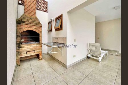 1_photo/94cf00f72b.2832257cbb3df2c4-ATLAS-e08129f4-0fe2-4dd4-8f7f-fa54a7f3423c.jpg de casa à venda com 4 quartos, 357m² em Terras do Madeira, Carapicuíba