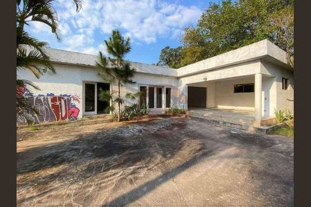 1_photo/94cf00f7db.98a2f1197ddc2320-ATLAS-e4c21ca5-bb7b-46ec-8107-0a83662de14a.jpg de casa à venda com 5 quartos, 740m² em Chácara dos Junqueiras, Carapicuíba