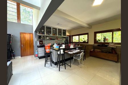 11_photo/94cf00f827.5b63f18bcccc212e-ATLAS-3a5e2cad-7afc-456d-b263-53834eb352c1.jpg de casa de condomínio à venda com 3 quartos, 150m² em Chácara dos Junqueiras, Carapicuíba