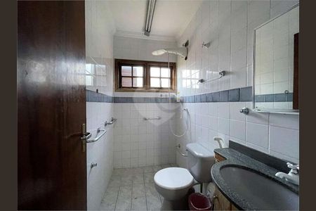 9_photo/94cf00f8e3.3a4c03695496dcd9-ATLAS-aaf6f7fa-58a2-4e63-97ad-d828b8455a64.jpg de casa à venda com 4 quartos, 591m² em Chácara dos Junqueiras, Carapicuíba