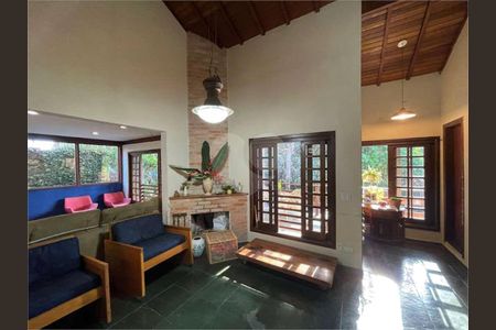5_photo/94cf00f8e3.3a4c03695496dcd9-ATLAS-af13afac-9b67-4d71-8297-9815dea5c612.jpg de casa à venda com 4 quartos, 591m² em Chácara dos Junqueiras, Carapicuíba