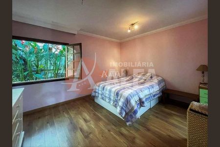 13_photo/94cf00f8e3.3a4c03695496dcd9-ATLAS-ee55a8ce-9215-4e34-8704-1962367827d2.jpg de casa à venda com 4 quartos, 220m² em Chácara dos Junqueiras, Carapicuíba