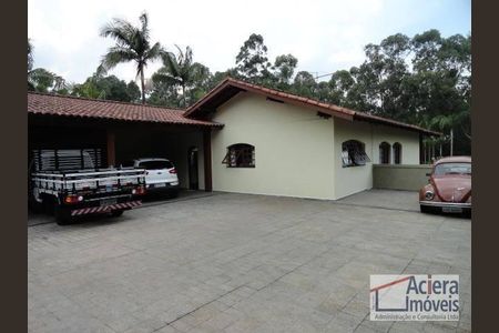 11_photo/94cf00f90b.667f815b340fd2a7-ATLAS-717b3024-b400-4e81-b7f0-2f4e06a48f72.jpg de casa à venda com 4 quartos, 1200m² em Chácara dos Junqueiras, Carapicuíba