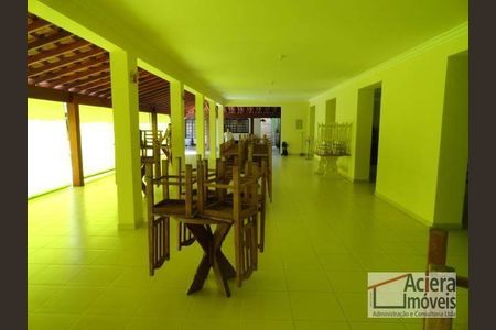 7_photo/94cf00f90b.667f815b340fd2a7-ATLAS-ed4c859e-69d4-40cb-8d5a-fe98c7c78f1c.jpg de casa à venda com 4 quartos, 1200m² em Chácara dos Junqueiras, Carapicuíba