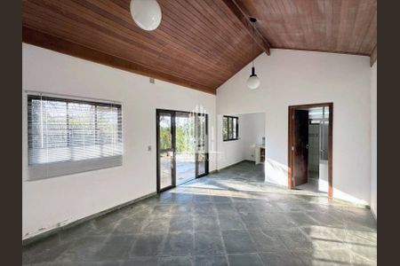 15_photo/94cf00f91f.b511567ad486ce51-ATLAS-cd9158af-5331-40d6-a75e-6a07f4ec1459.jpg de casa à venda com 3 quartos, 434m² em Chácara dos Junqueiras, Carapicuíba