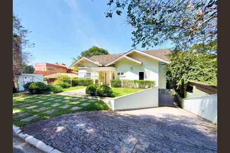 4_photo/94cf00fb85.526b8d0f117d2dc5-ATLAS-452a278c-74ce-470b-b366-acf2e048eaea.jpg de casa de condomínio à venda com 3 quartos, 430m² em Residencial Euroville, Carapicuíba