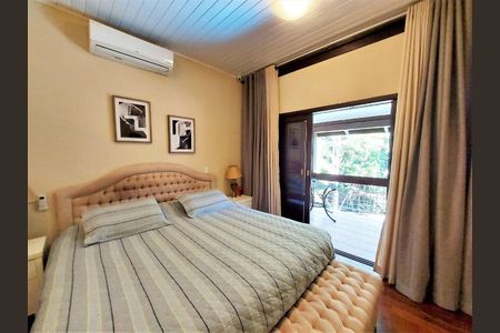 22_photo/94cf00fb85.7d49f92876c4d293-ATLAS-4773b274-923d-4163-934a-a1b17fc0d5ba.jpg de casa de condomínio à venda com 4 quartos, 400m² em Residencial Euroville, Carapicuíba