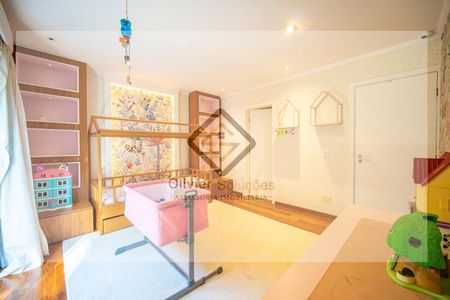 28_photo/94cf00fc5b.2589b1fd00b31c34-ATLAS-ccf18eca-e334-474c-959a-2dda0dbf53af.jpg de casa à venda com 4 quartos, 496m² em Residencial Euroville, Carapicuíba