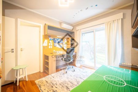 31_photo/94cf00fc5b.2589b1fd00b31c34-ATLAS-d472b562-dced-4e60-9df5-42e97c4517dd.jpg de casa à venda com 4 quartos, 496m² em Residencial Euroville, Carapicuíba