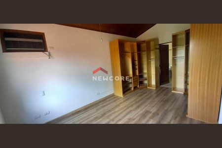 11_photo/94cf00fc5b.56f87905458f71eb-ATLAS-508bcc8c-ab71-4f1e-923b-76d7b936f948.jpg de casa de condomínio à venda com 4 quartos, 300m² em Terras do Madeira, Carapicuíba