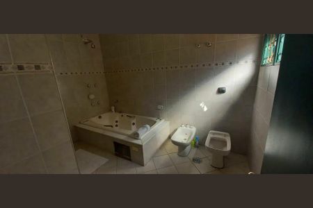 12_photo/94cf00feb7.66fcc92b62920e23-ATLAS-d0d1d1a4-bf99-49d4-bcc7-6d819956ed23.jpg de casa de condomínio à venda com 3 quartos, 530m² em Granja Viana, Carapicuíba