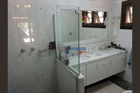 27_photo/94cf00ff35.9146dca98cf4b993-ATLAS-5e7ead82-8739-4b8b-838b-6afe3eaa1700.jpg de casa à venda com 5 quartos, 530m² em Chácara Vale do Rio Cotia, Carapicuíba