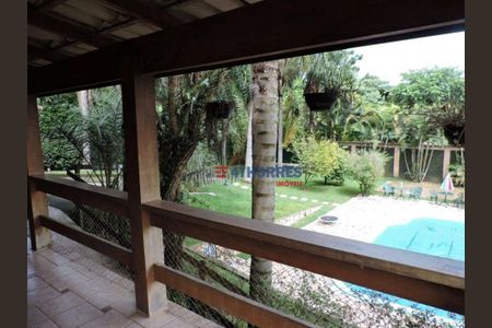 23_photo/94cf00ff35.9146dca98cf4b993-ATLAS-9ed01556-14c5-4ef4-bb60-a59558be5b4b.jpg de casa à venda com 5 quartos, 530m² em Chácara Vale do Rio Cotia, Carapicuíba