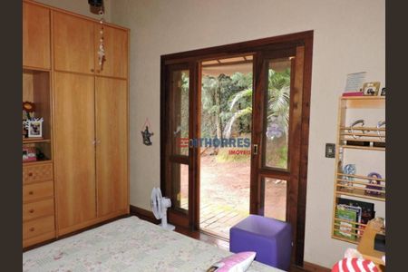 5_photo/94cf00ff35.9146dca98cf4b993-ATLAS-de34faf9-6dda-4658-b74a-9ecdb28596e2.jpg de casa à venda com 5 quartos, 530m² em Chácara Vale do Rio Cotia, Carapicuíba