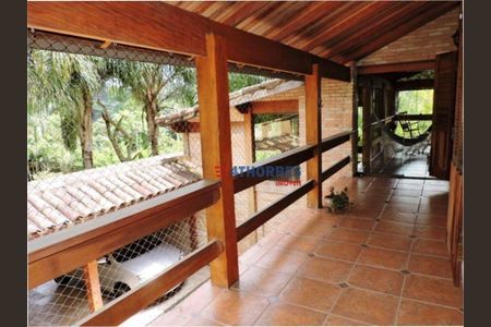 22_photo/94cf00ff35.9146dca98cf4b993-ATLAS-e5cf20f9-ad19-4356-9d25-118bb9fb4608.jpg de casa à venda com 5 quartos, 530m² em Chácara Vale do Rio Cotia, Carapicuíba