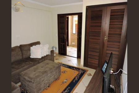 3_photo/94cf00ff35.b88c9f23dde11cca-ATLAS-1252a9a7-9803-45ff-98b7-cc56dfd964cc.jpg de casa à venda com 5 quartos, 530m² em Chácara Vale do Rio Cotia, Carapicuíba