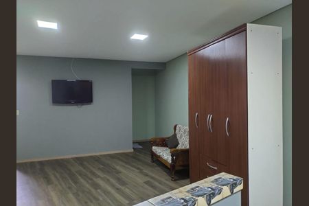 22_photo/94cf01066d.72f38772c60cc7a0-ATLAS-329fdf5f-7e08-4837-a0d2-ee46f8dc521e.jpg de casa à venda com 5 quartos, 277m² em Parque Viana, Barueri