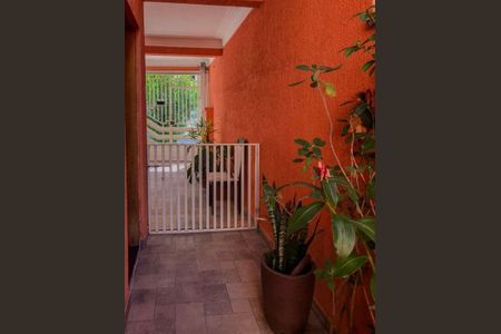 6_photo/94cf010725.94eccd8fc9add72f-ATLAS-10fa67b9-64f6-4991-ad2d-64d6d9e32ccc.jpg de casa à venda com 3 quartos, 196m² em Chácaras do Peroba, Barueri