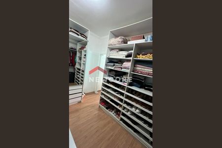 5_photo/94cf01073d.c54d8ccd00eda198-ATLAS-1b4bdf8a-e5da-43f1-a55c-1a7013bd0cb4.jpg de casa à venda com 3 quartos, 230m² em Parque Viana, Barueri