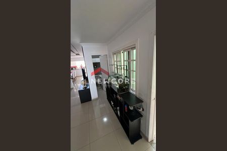 12_photo/94cf01073d.c54d8ccd00eda198-ATLAS-4d65f5b6-267c-48a5-b1f7-42dc5a5a770b.jpg de casa à venda com 3 quartos, 230m² em Parque Viana, Barueri