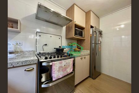 11_photo/94cf0108f3.9fde2b1beaf38236-ATLAS-1d36b6a6-2429-43bf-ab58-dd6f9530a13e.jpg de casa à venda com 4 quartos, 195m² em Parque Viana, Barueri