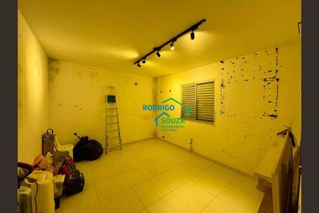 25_photo/94cf0108f3.9fde2b1beaf38236-ATLAS-b0341a0f-ee71-426f-837f-1e7dacf5cd19.jpg de casa à venda com 4 quartos, 195m² em Parque Viana, Barueri