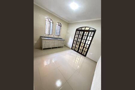 5_photo/94cf010a2b.ceff8192393c33de-ATLAS-425b59f5-64b4-4d13-ae3d-ea59e1c6885e.jpg de casa à venda com 4 quartos, 200m² em Jardim Paulista, Barueri