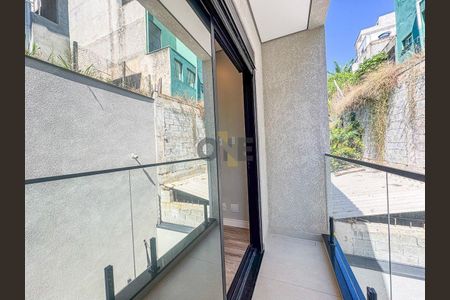 35_photo/94cf010a37.b5696f22bdf5eb27-ATLAS-48f82e61-99a9-4ce1-bd3d-a497d7db4ccf.jpg de casa à venda com 3 quartos, 138m² em Jardim Maria Helena, Barueri