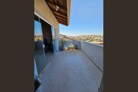 4_photo/94cf010a85.b37fb779aadef412-ATLAS-07210b95-e63e-4d5c-807c-d30ab63df8e8.jpg de casa à venda com 3 quartos, 270m² em Vila do Conde, Barueri