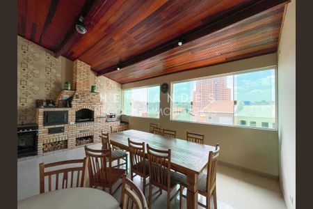 11_photo/94cf010aa9.5351442330b8677f-ATLAS-3390a0e7-ea4e-41eb-95b9-d61e522e5786.jpg de casa à venda com 3 quartos, 302m² em Vila do Conde, Barueri