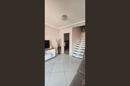 12_photo/94cf010aed.2f15d505e37c7ac5-ATLAS-2603bd72-e392-4753-84e1-7368e1dee717.jpg de casa à venda com 3 quartos, 233m² em Vila do Conde, Barueri