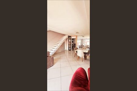 10_photo/94cf010aed.2f15d505e37c7ac5-ATLAS-3f92130d-1f0e-4cd7-b11a-b4d9a5dc7ecc.jpg de casa à venda com 3 quartos, 233m² em Vila do Conde, Barueri