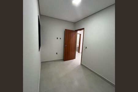 5_photo/94cf010b55.aa3f54dcddd2e04f-ATLAS-0e26804b-43f3-46e2-a25e-0f65857599df.jpg de casa à venda com 3 quartos, 150m² em Vila do Conde, Barueri