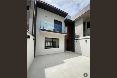 9_photo/94cf010b55.aa3f54dcddd2e04f-ATLAS-73a09c2d-7bbf-4c70-97a3-ad7673eb3a4f.jpg de casa à venda com 3 quartos, 150m² em Vila do Conde, Barueri