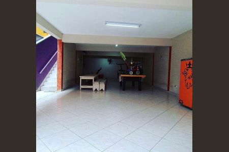 5_photo/94cf010e55.598c66e7e5047e83-ATLAS-5f21c062-c170-4eed-875e-a457699f13d0.jpg de casa à venda com 3 quartos, 300m² em Parque Viana, Barueri