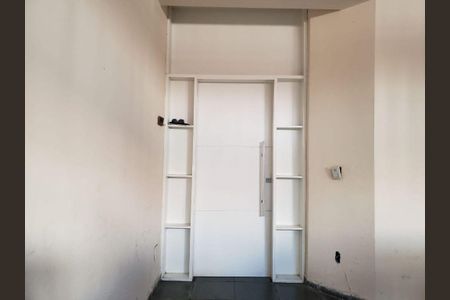 3_photo/94cf010f03.7e2ea02b9085bf9d-ATLAS-00b49010-d6dd-42d2-8dfe-aade3acd9334.jpg de casa à venda com 3 quartos, 330m² em Parque Viana, Barueri