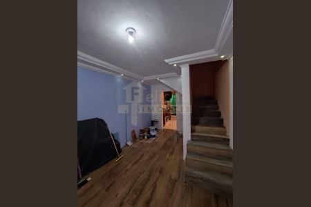 7_photo/94cf010f0f.0462d18b6a25f5a9-ATLAS-c9ec6d1e-9d58-4e65-9ca9-a9a42e71b0be.jpg de casa à venda com 2 quartos, 65m² em Parque Viana, Barueri