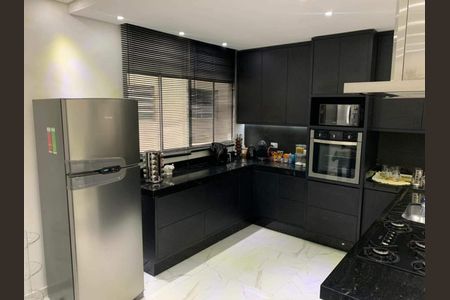 5_photo/94cf010f25.a9fe67ee86852afe-ATLAS-74f405b2-c6e5-4641-aec6-e938ee101e7f.jpg de casa à venda com 9 quartos, 250m² em Parque Viana, Barueri