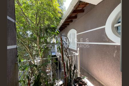 5_photo/94cf01115f.3adcc13d67f7bc31-ATLAS-2895e842-932f-47e7-a7d5-d02643bb2013.jpg de casa à venda com 4 quartos, 246m² em Jardim Paulista, Barueri