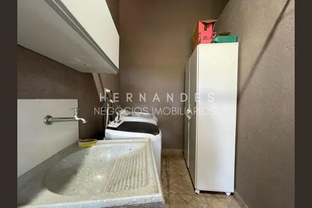 10_photo/94cf01115f.3adcc13d67f7bc31-ATLAS-3f3168b4-ff6f-436d-9cd2-d194e4e0bd16.jpg de casa à venda com 4 quartos, 246m² em Jardim Paulista, Barueri