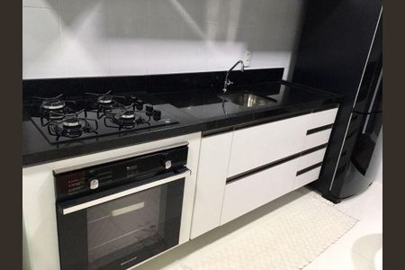 9_photo/94cf0113bf.d8f43e61cc30372b-ATLAS-f3aeea29-513a-452b-b5fb-e595b4ed0890.jpg de apartamento à venda com 2 quartos, 57m² em Parque Viana, Barueri