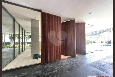 5_photo/94cf011699.93b8fa184532727f-ATLAS-9643b2d7-e85e-48bf-86ef-af80c8d6badc.jpg de casa de condomínio à venda com 5 quartos, 2077m² em Jardim Paulista, Barueri