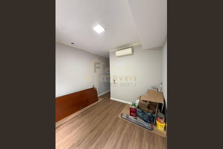 4_photo/94cf01176d.c202053c0eb79174-ATLAS-70d2e2ff-a62e-4bfd-bd47-0398fc2176d0.jpg de casa à venda com 3 quartos, 160m² em Parque Esmeralda, Barueri