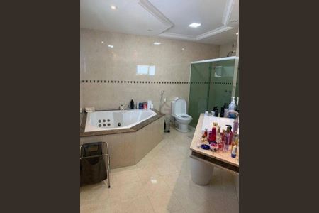 4_photo/94cf011a45.2589b1fd00b31c34-ATLAS-8db98b83-8e73-4a83-9e0e-5e76c145db8a.jpg de casa à venda com 4 quartos, 430m² em São Fernando Residencia, Barueri