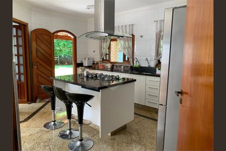 5_photo/94cf011a5f.cce03887c7d72c1f-ATLAS-b51fa5d8-a61e-4e54-ac11-e7a3767c6325.jpg de casa à venda com 3 quartos, 260m² em São Fernando Residencia, Barueri