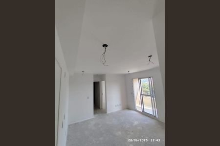 4_photo/94cf011ab9.d064f87ba2f4a60c-ATLAS-d69b42eb-2bf0-44c4-bfc3-38e4fd39ec3f.jpg de apartamento à venda com 2 quartos, 58m² em Votupoca, Barueri