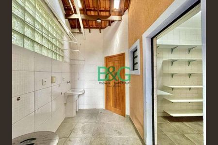 6_photo/94cf011bc5.4f01e810a805cb87-ATLAS-3d2cbaae-8198-422c-bebf-34ed3fd45ef7.jpg de casa à venda com 5 quartos, 360m² em São Fernando Residencia, Barueri