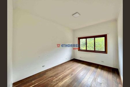 4_photo/94cf011bc5.b341d98dfc7fcb37-ATLAS-0e40b2be-7290-4859-84c7-1547d8c309bc.jpg de casa à venda com 5 quartos, 360m² em São Fernando Residencia, Barueri