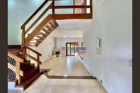 10_photo/94cf011bc5.b341d98dfc7fcb37-ATLAS-2db4a2c9-aaa8-4735-87fc-29368ab13d51.jpg de casa à venda com 5 quartos, 360m² em São Fernando Residencia, Barueri